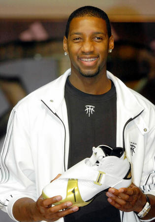 热身赛：U18国青2-1申花U21，魏祥鑫、朱信宇建功（热身赛：国青U18 2-1击败申花U21，魏祥鑫、朱信宇破门）